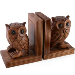 Wooden bookends with handcarved decorative owls