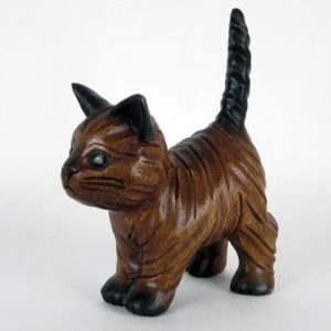 wooden-cat-walking-with-tail-up