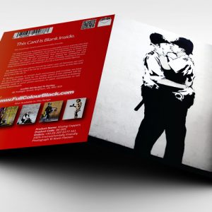 Kissing Coppers 3D full card view - banksy